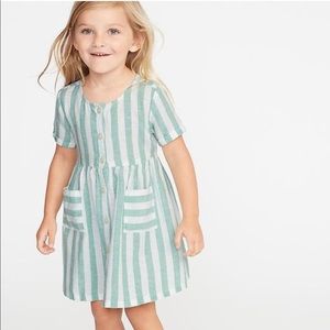 Adorable button up dress
